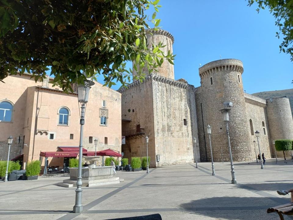 Alloggio Turistico Drusilla Fondi Eksteriør billede